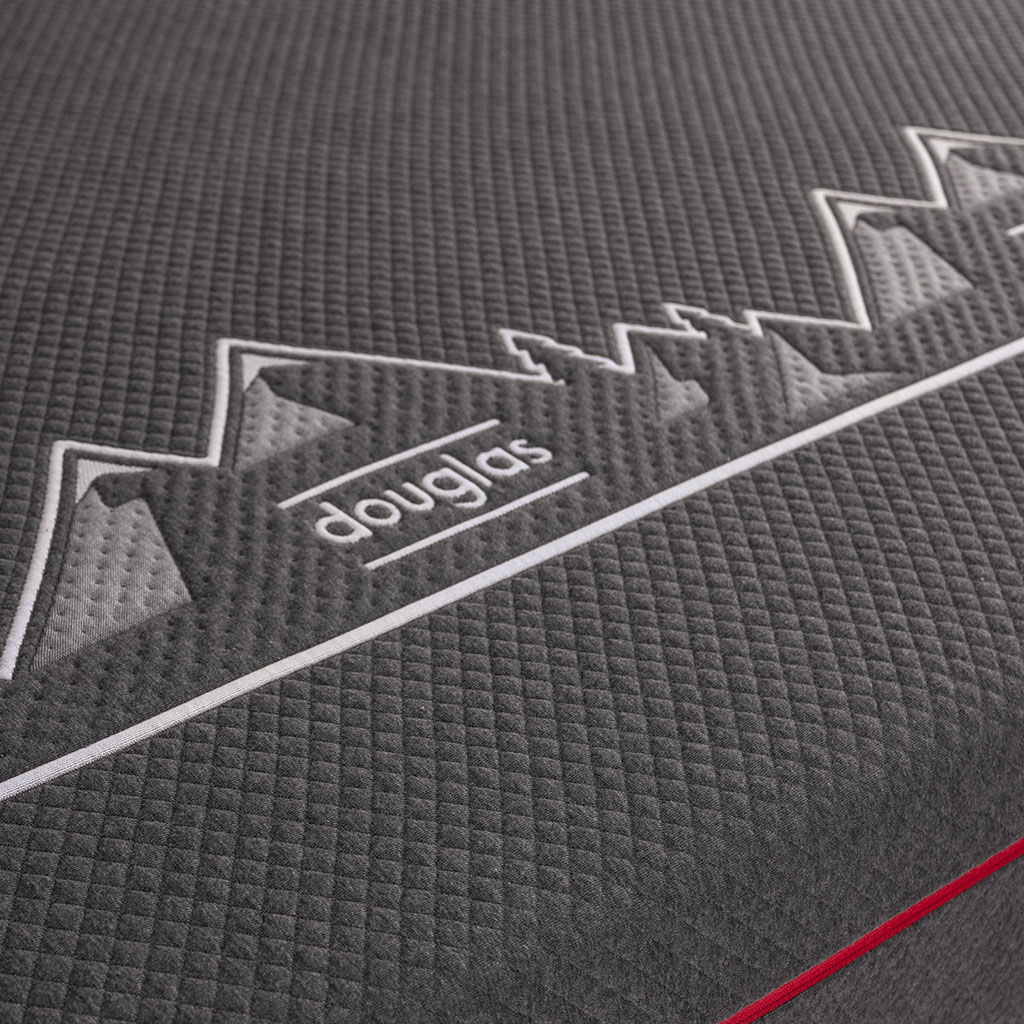 Douglas Alpine Hybrid Mattress - Image 6