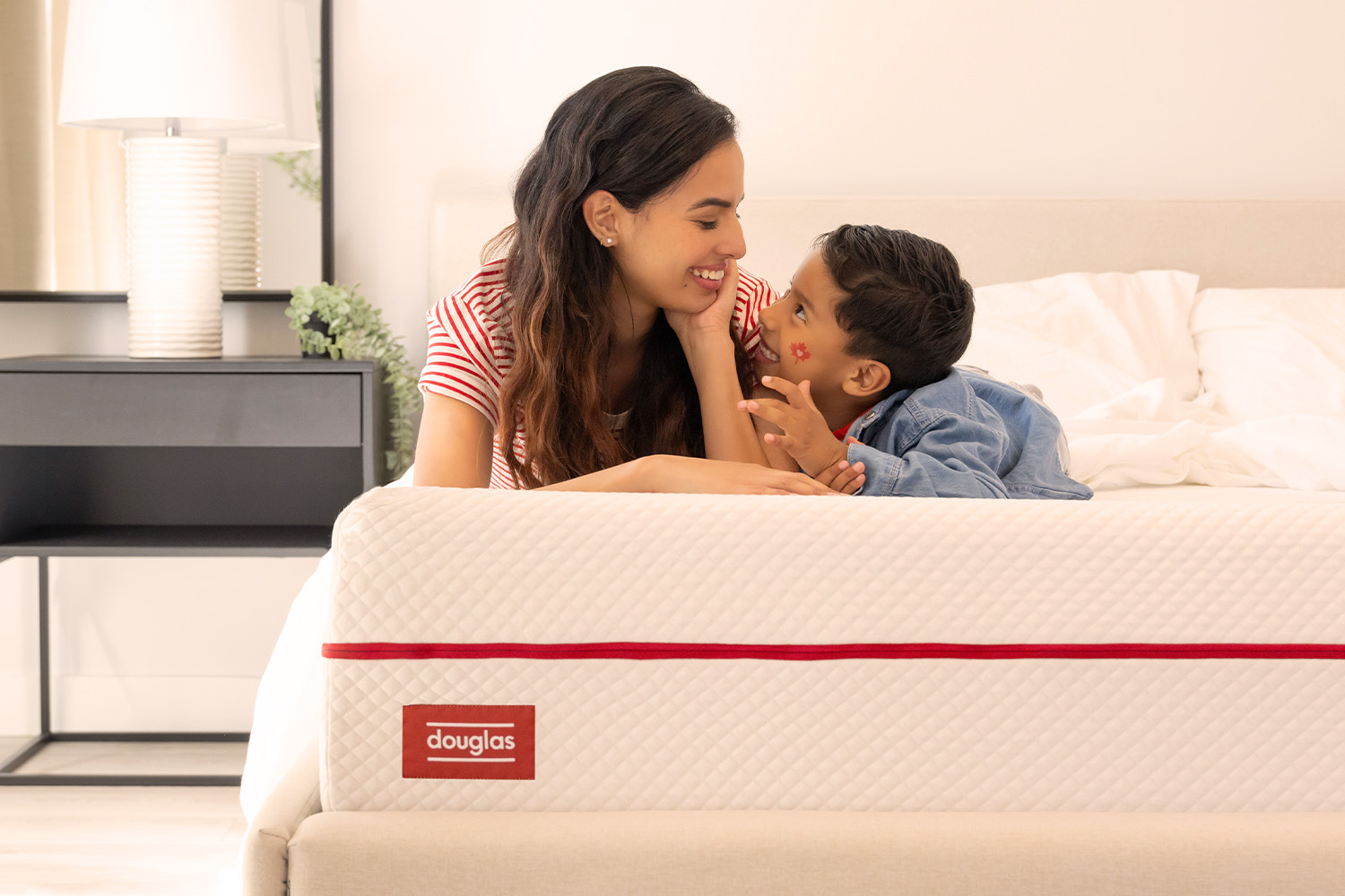 <p><b>Proudly Made in Canada</b></p>

