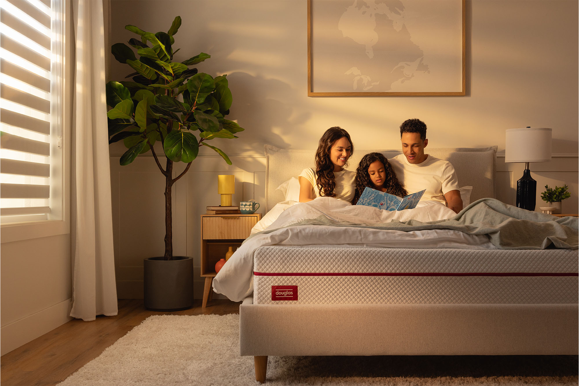 Happy family on a Douglas mattress