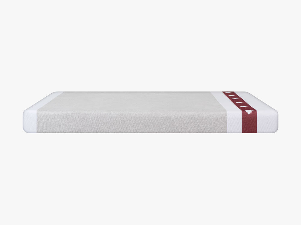 juno-4 Sideview of the Juno mattress on a white background.
